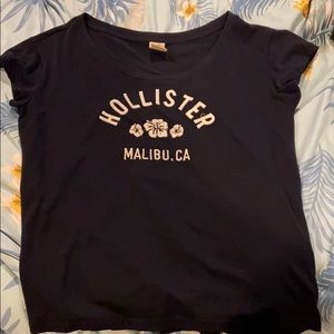 Hollister navy T-shirt